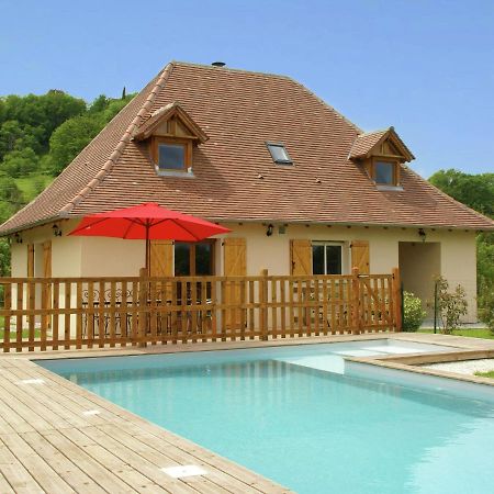 Modern Holiday Home With Private Pool 루브레삭 외부 사진
